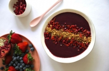 images/easyblog_shared/Recipes/b2ap3_thumbnail_acai-beet-and-berry-smoothie-bowl.jpg