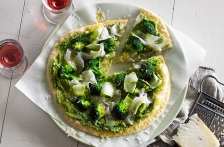 images/easyblog_shared/Recipes/b2ap3_thumbnail_polenta-with-broccoli-lardo-and-truffle-pecorino-pizza.jpg